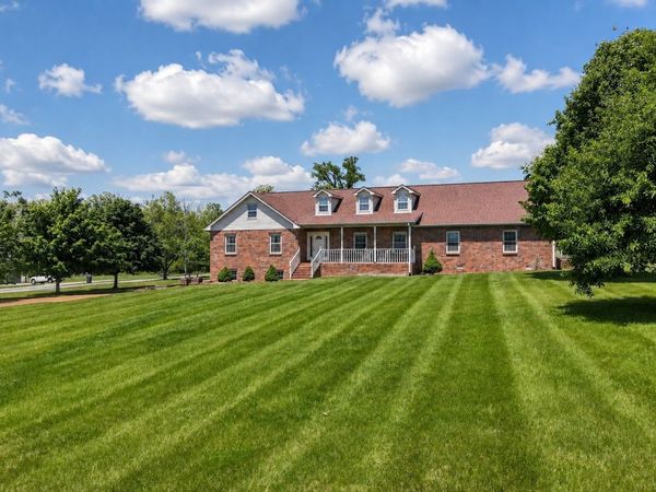 1174 Highway 25, Gallatin, TN 37066