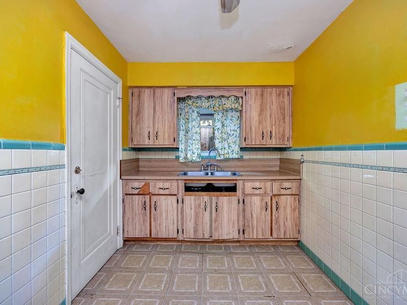 1438 Robinwood Avenue, Cincinnati, OH 45237 Photo 7