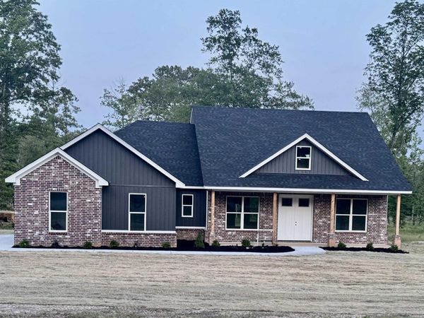6716 N Detonti Rd, Bauxite, AR 72011