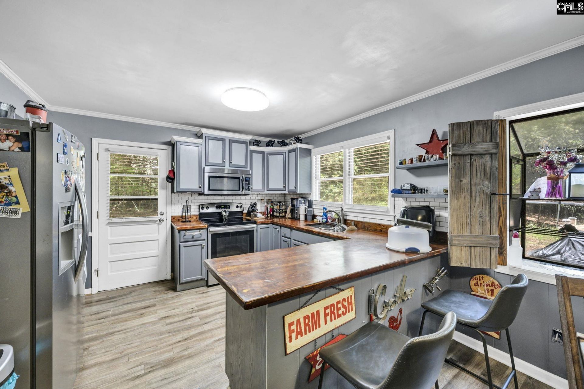 1608 Shortstream Road  Photo 11