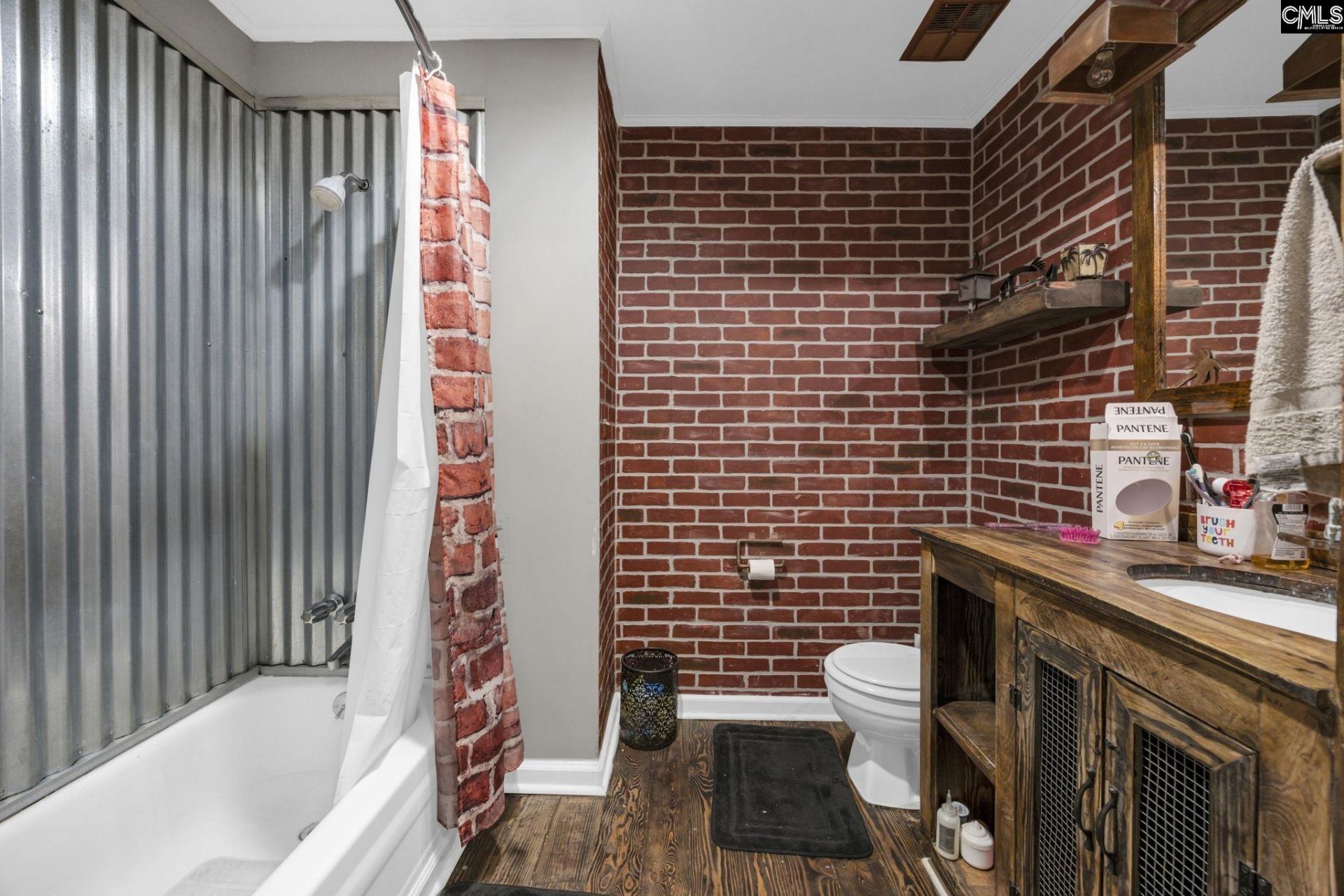 1608 Shortstream Road  Photo 21