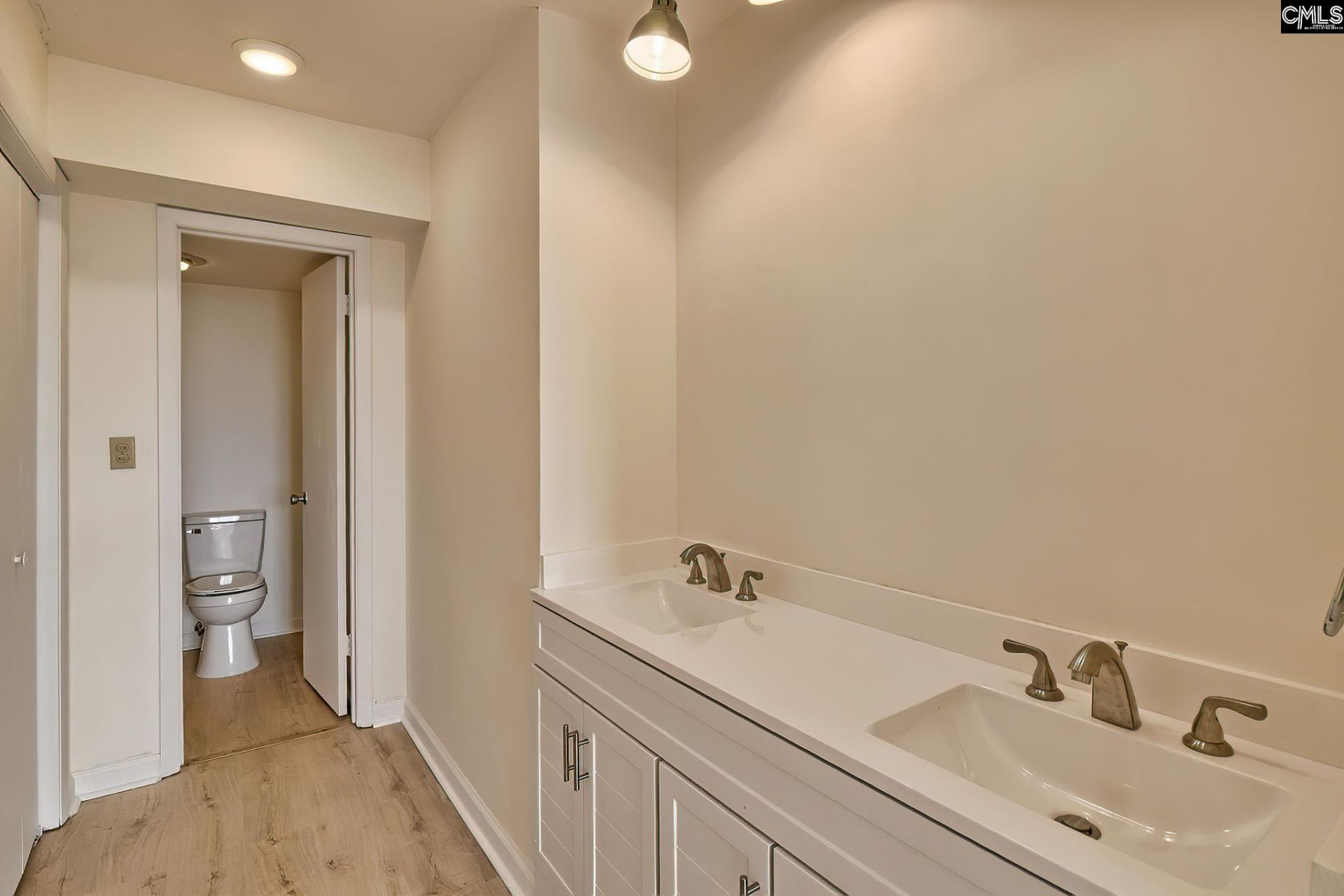 1825 St. Julian  Photo 20
