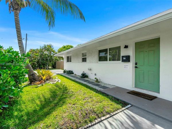 700 NW 18th St, Unit 1-2, Fort Lauderdale, FL 33311