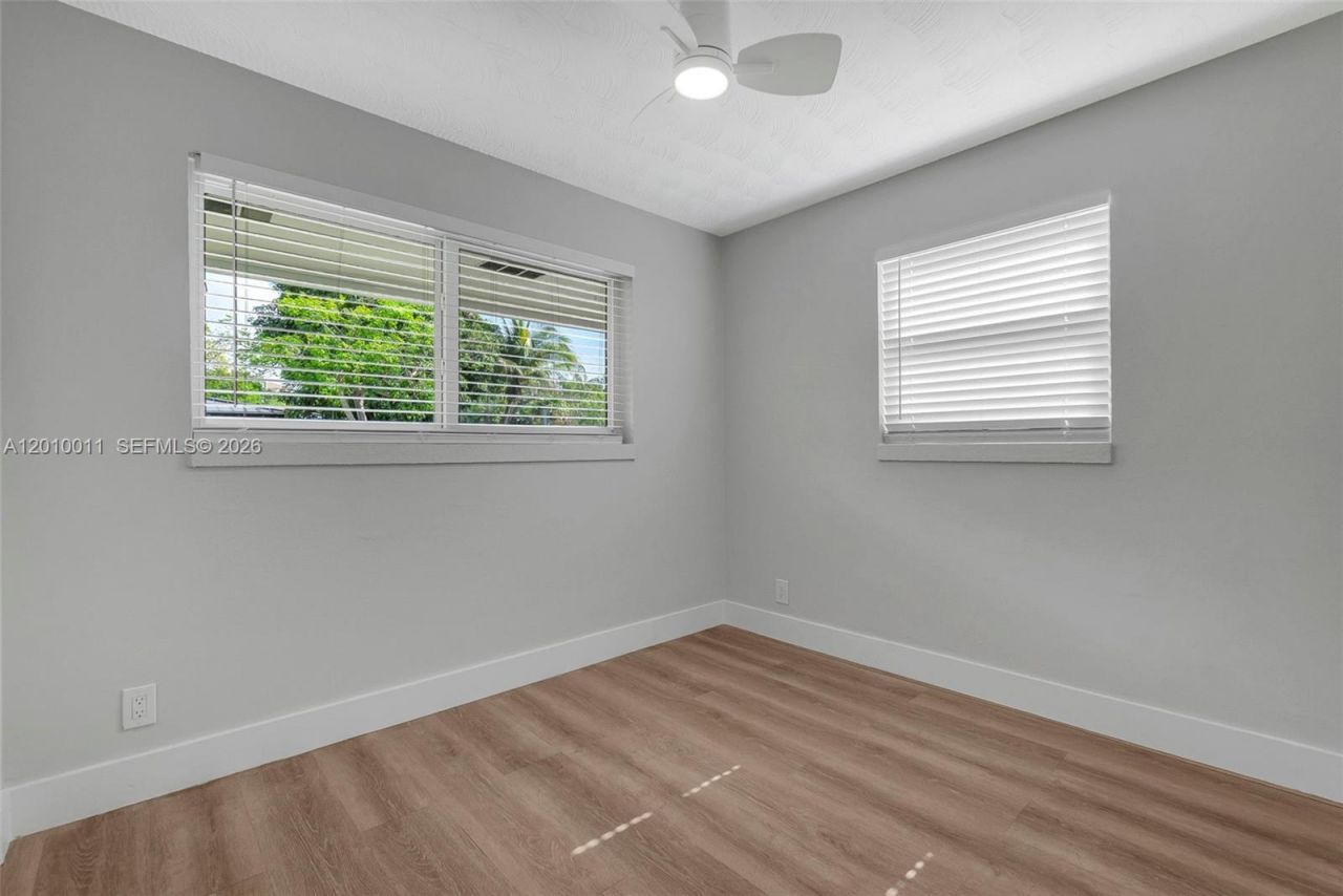 700 NW 18th St , Unit 1-2, Fort Lauderdale, FL 33311 Photo