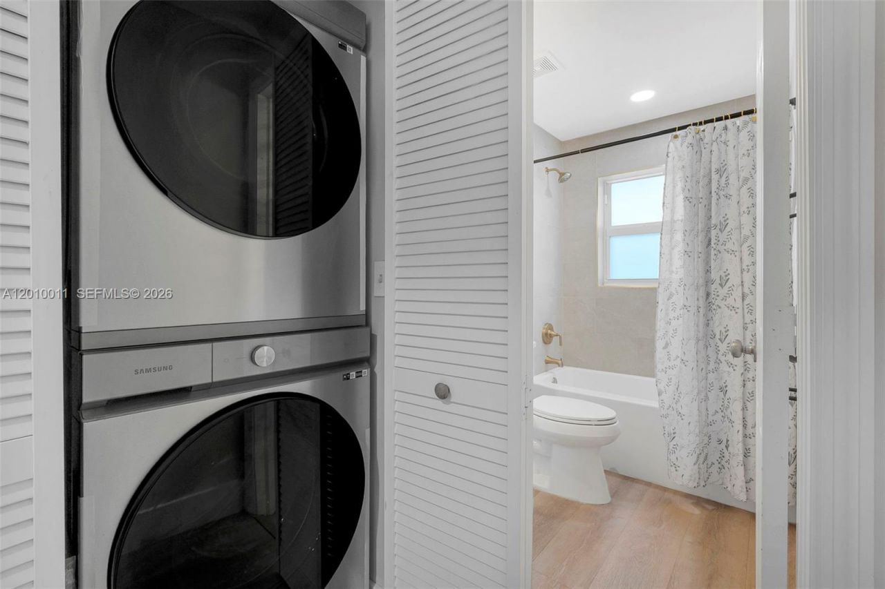 700 NW 18th St , Unit 1-2, Fort Lauderdale, FL 33311 Photo