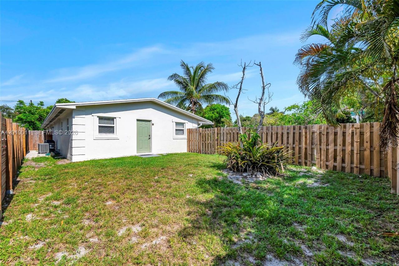 700 NW 18th St , Unit 1-2, Fort Lauderdale, FL 33311 Photo