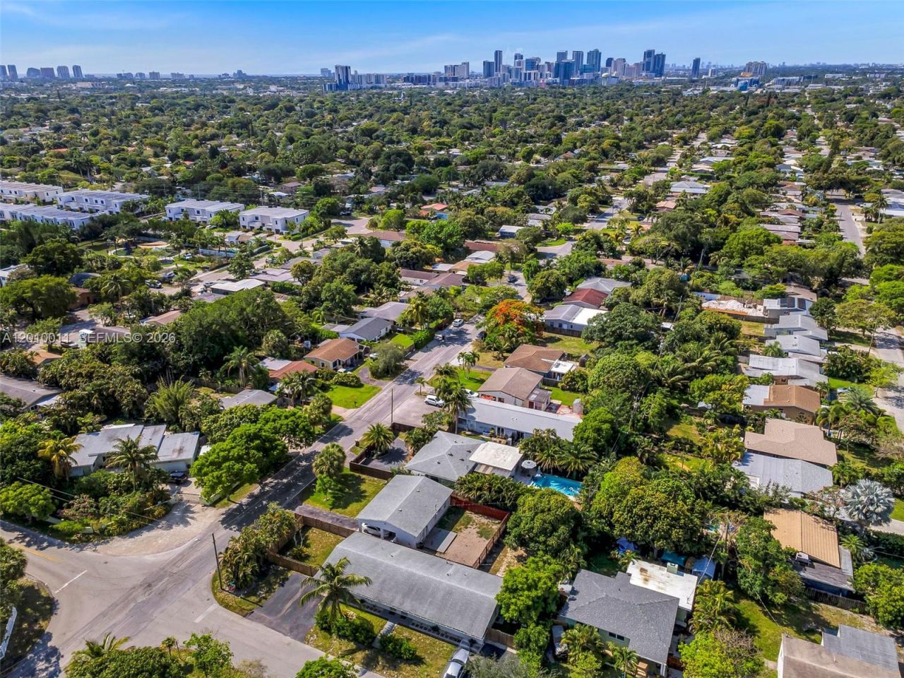 700 NW 18th St , Unit 1-2, Fort Lauderdale, FL 33311 Photo