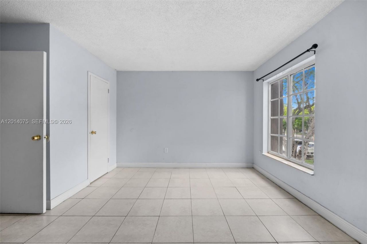 5112 NW 79th Ave , Unit 204, Doral, FL 33166 Photo