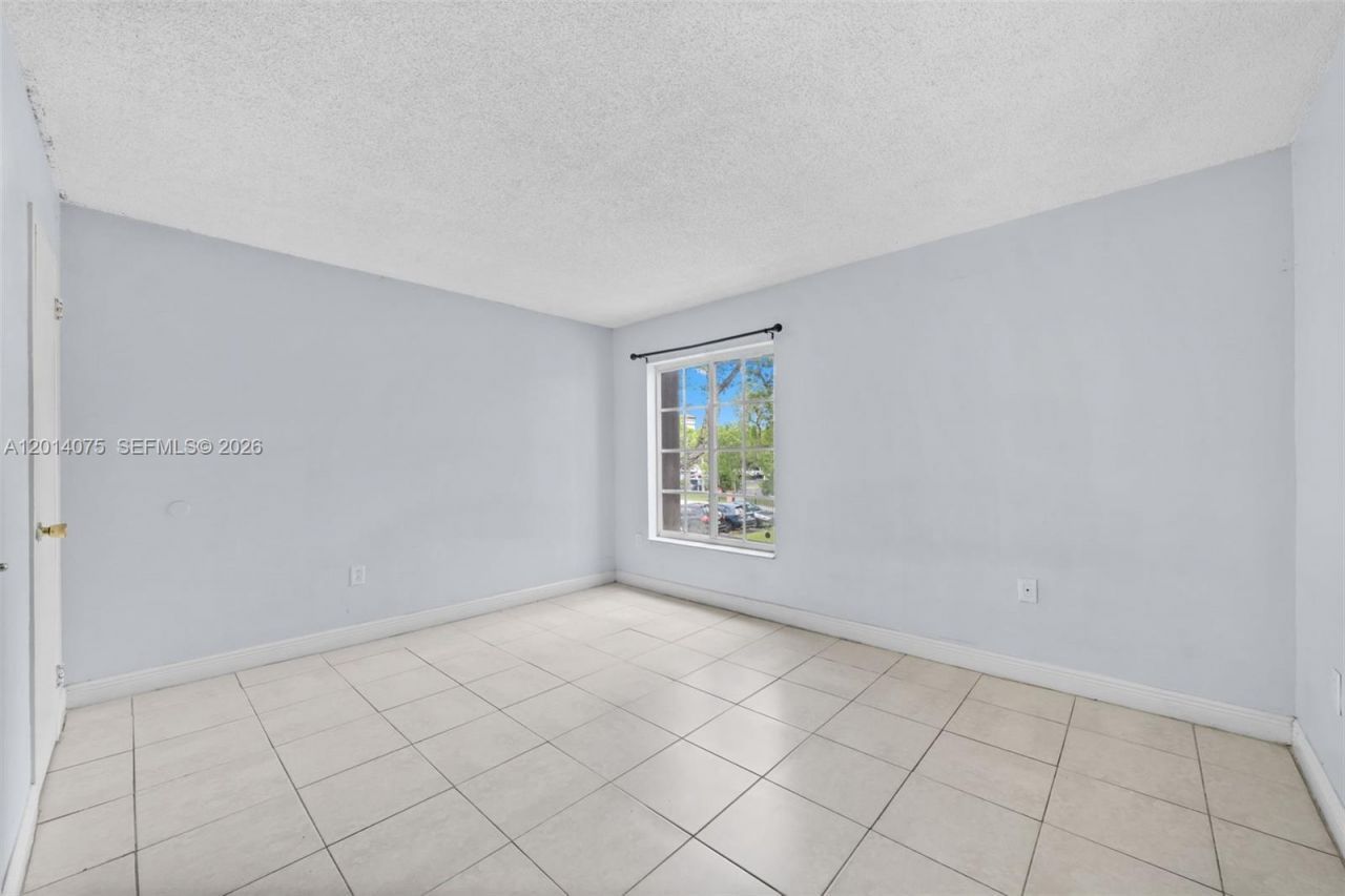 5112 NW 79th Ave , Unit 204, Doral, FL 33166 Photo