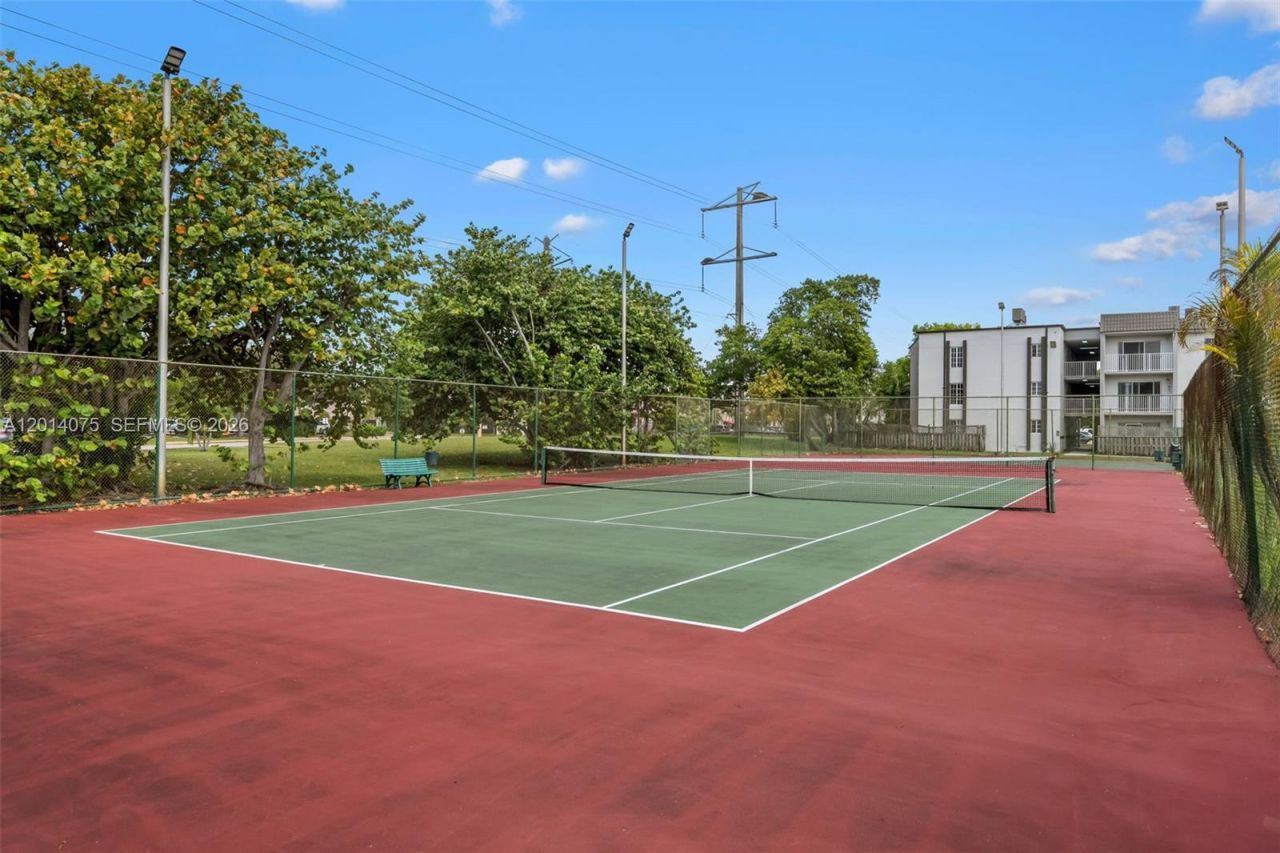 5112 NW 79th Ave , Unit 204, Doral, FL 33166 Photo