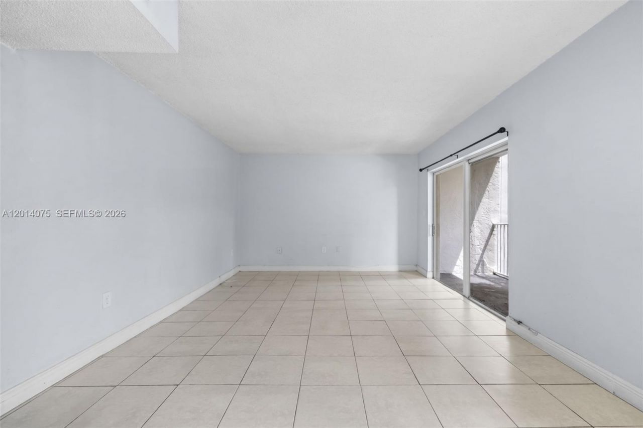 5112 NW 79th Ave , Unit 204, Doral, FL 33166 Photo