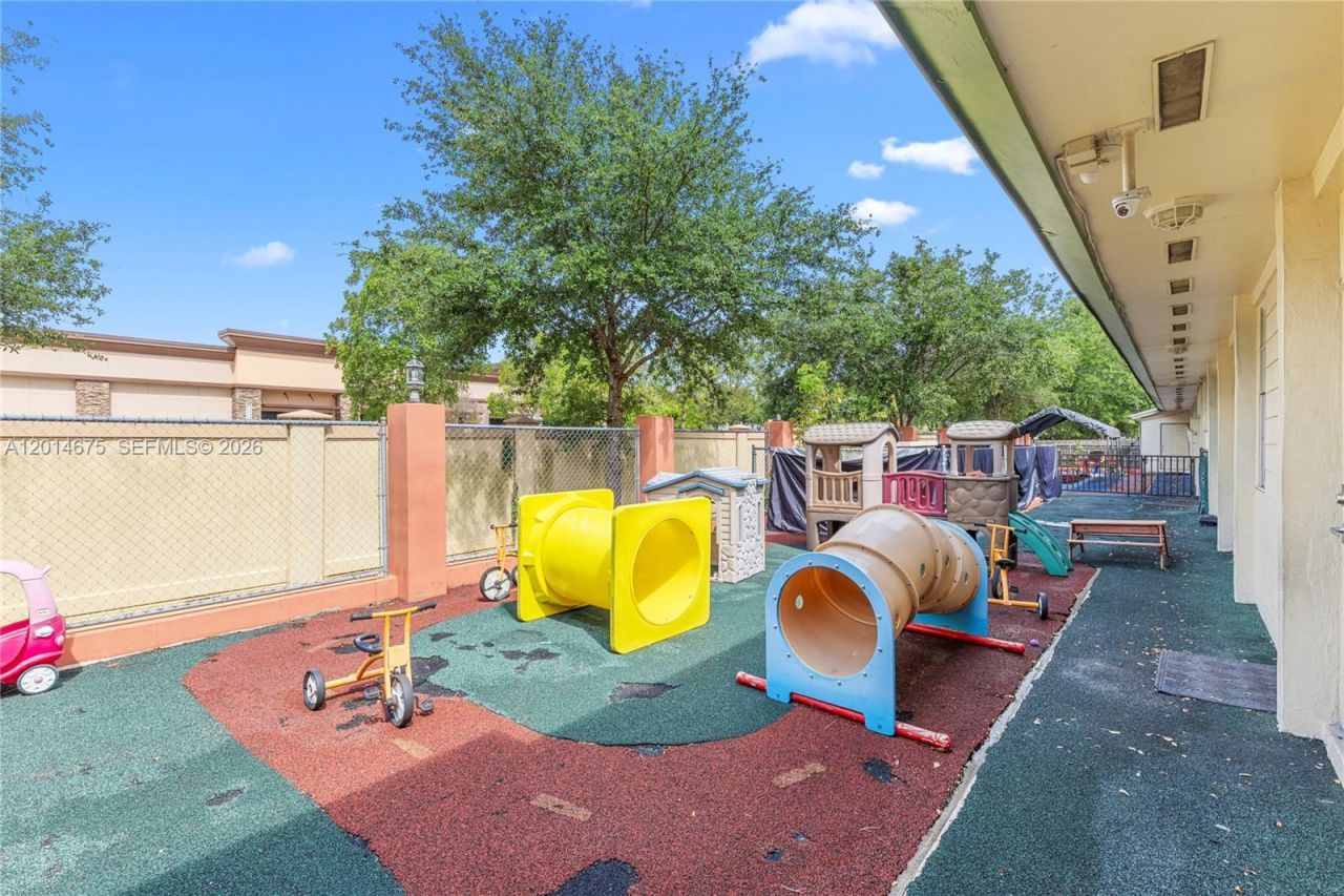 8530 Stirling Rd , Davie, FL 33024 Photo