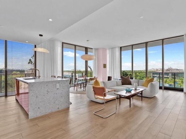 2678 Tigertail Ave, Unit 601, Miami, FL 33133