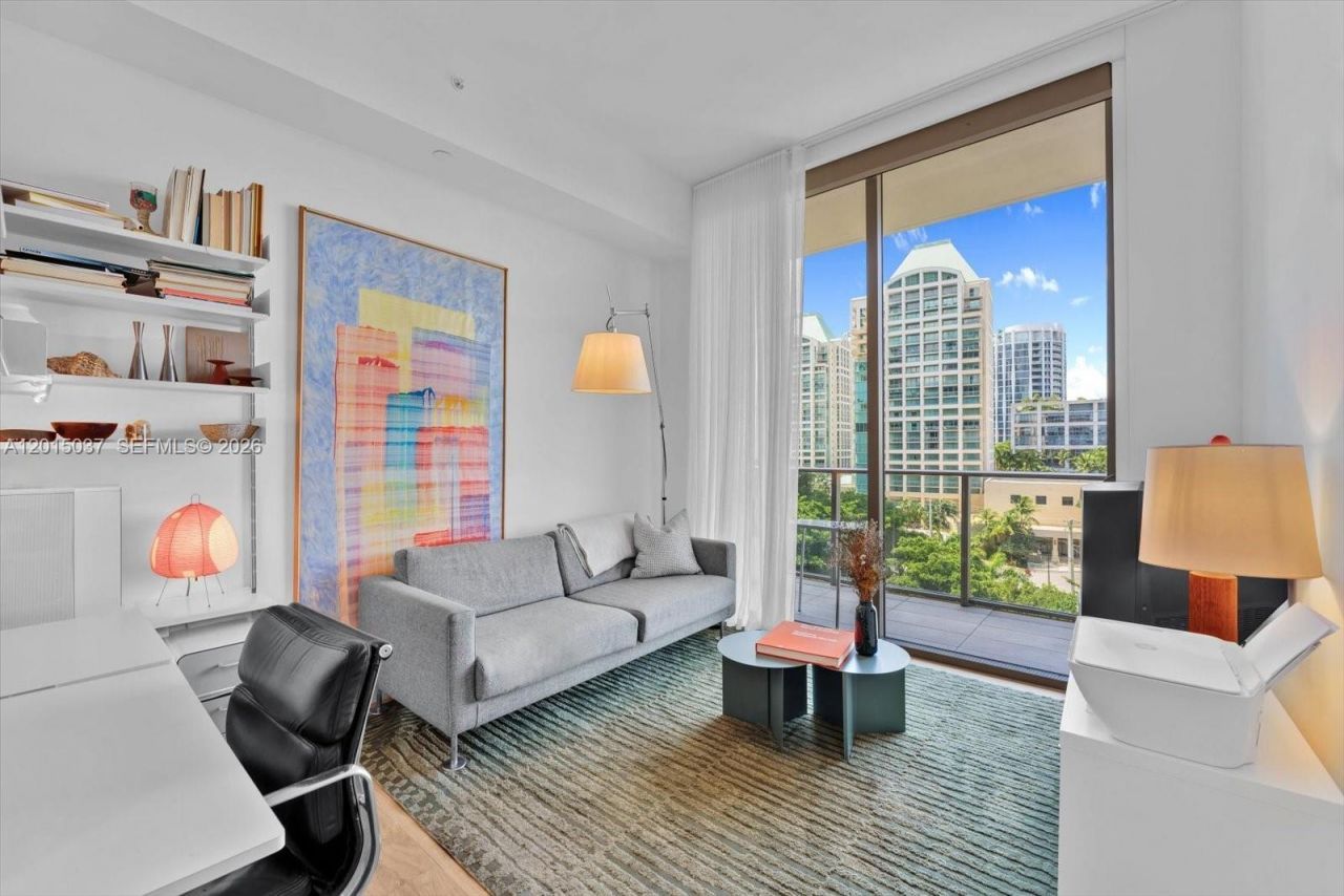 2678 Tigertail Ave, Unit 601, Miami, FL 33133 Photo