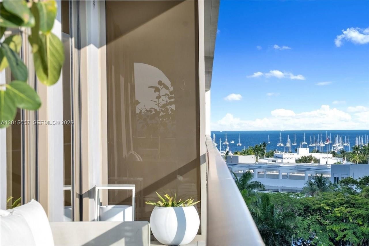 2678 Tigertail Ave, Unit 601, Miami, FL 33133 Photo