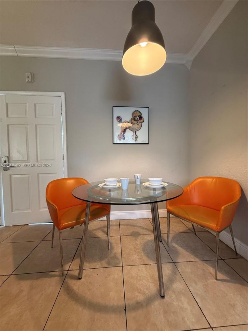 7710 Harding Ave, Unit 7, Miami Beach, FL 33141 Photo