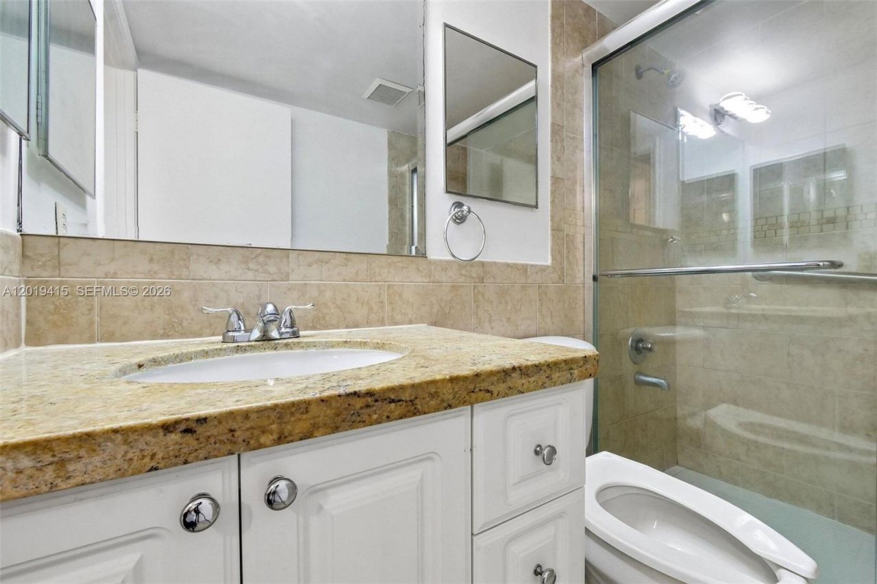 13455 SW 9th Ct, Unit 314J, Pembroke Pines, FL 33027 Photo