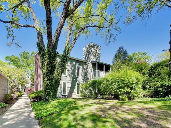 1520 Stonebridge Trail , Unit 2-1, Wheaton, IL 60189