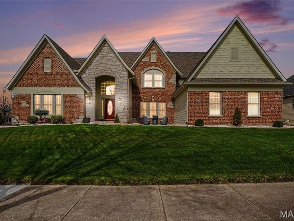 2377 Spring Mill Estates Drive , St Charles, MO 63303