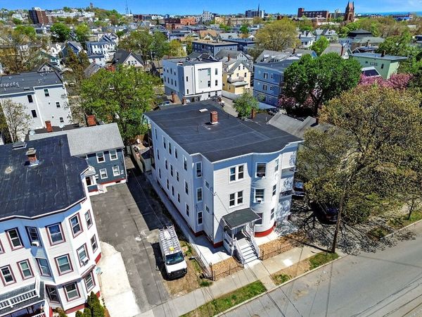 35-37 Park St, Lynn, MA 01905