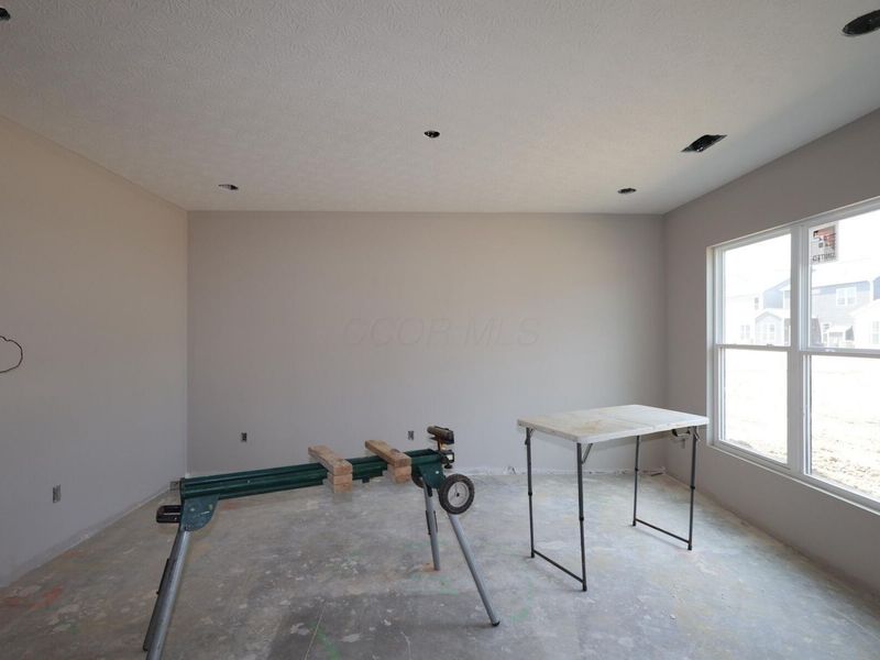 5692 Dutch Lane, Powell, OH 43065 Photo 2