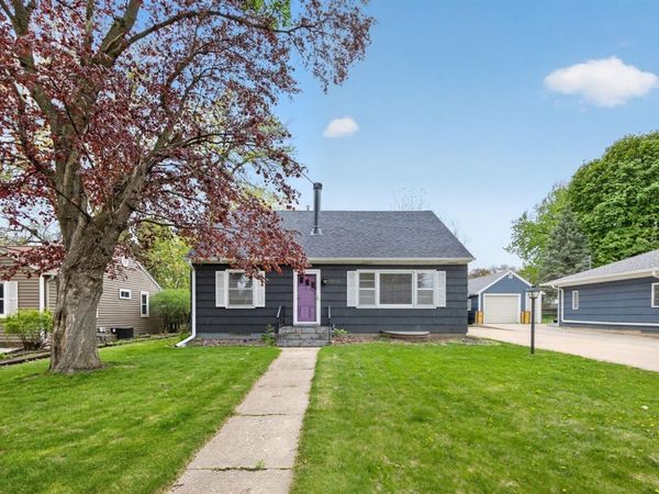 1211 9th Avenue NW, Rochester, MN 55901