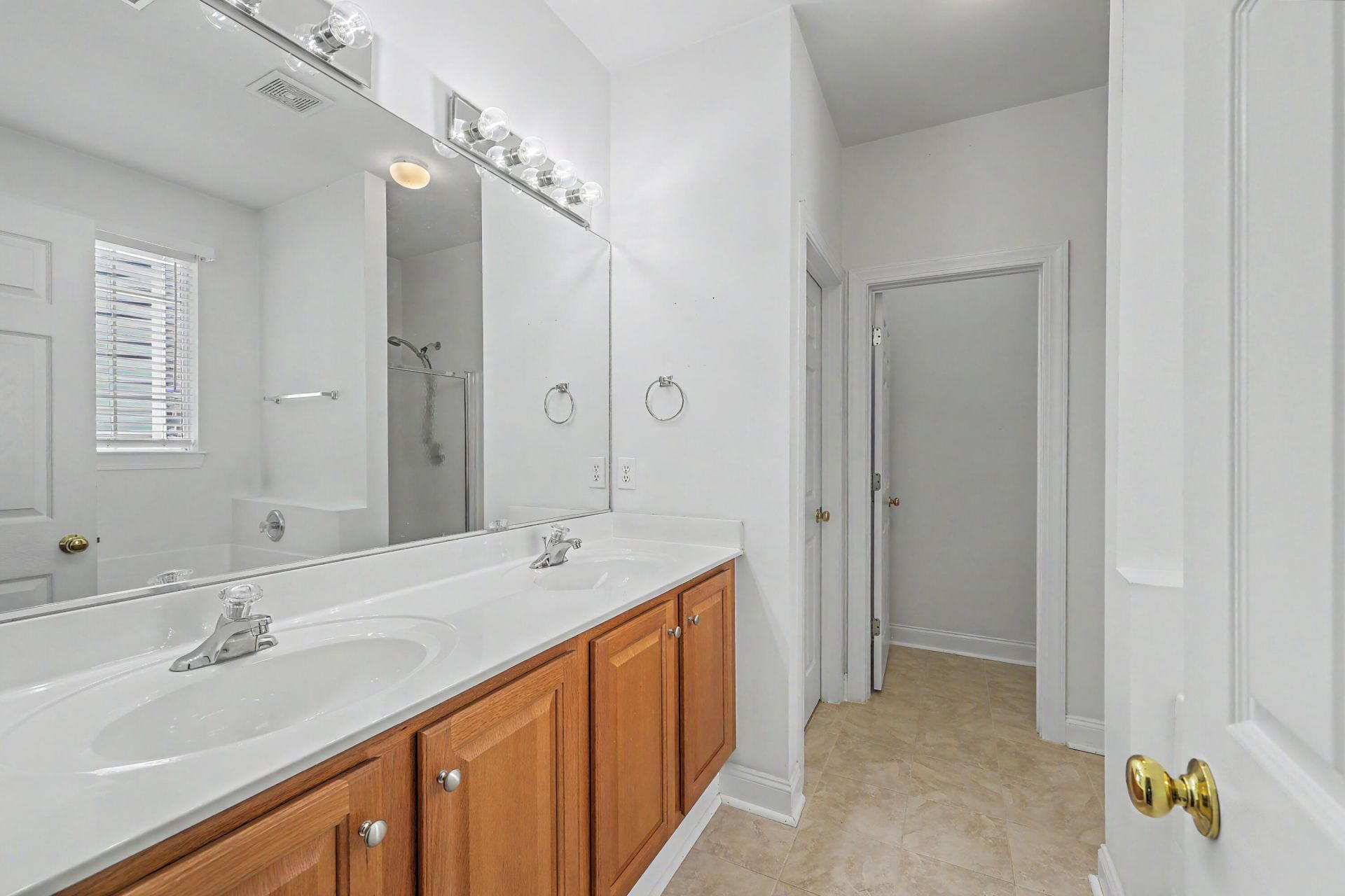 5112 Tinston Court Photo 15