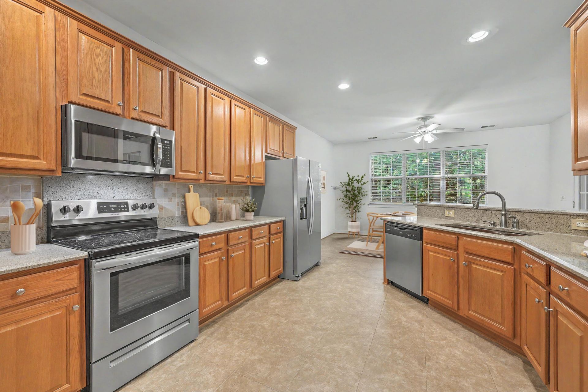 5112 Tinston Court Photo 9