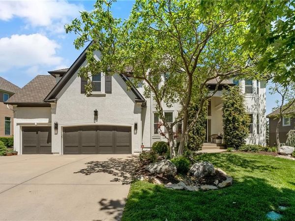 5712 W 146th Street, Overland Park, KS 66223