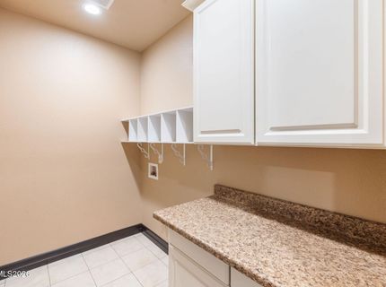 5764 Carl Dr Drive, Reno, NV 89511 Photo
