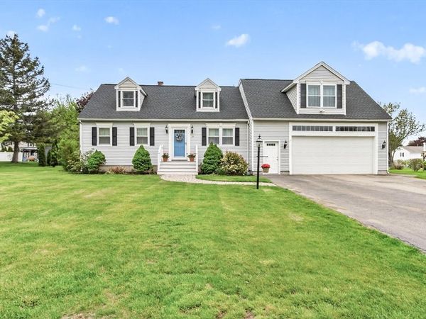 24 Hampstead Street, Methuen, MA 01844