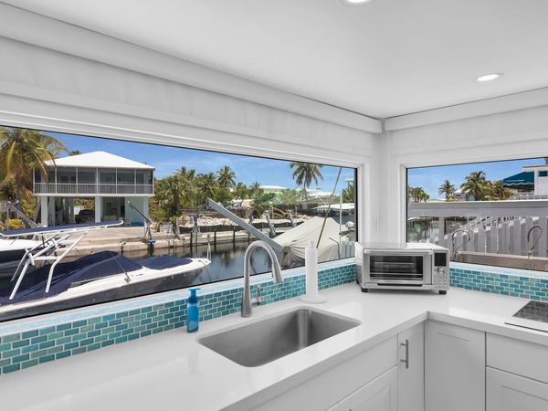 1503 Aqueduct Lane, KEY LARGO, FL 33037