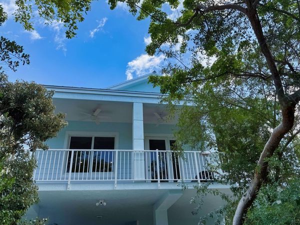 1025 Snapper Lane, KEY LARGO, FL 33037
