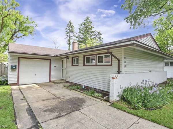 490 Abbyshire Drive , Berea, OH 44017