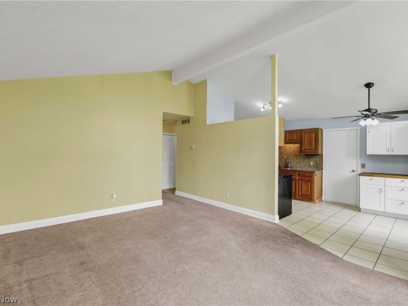 490 Abbyshire Drive, Berea, OH 44017 Photo 12