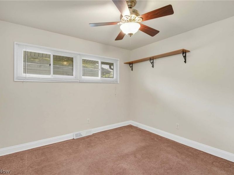 490 Abbyshire Drive, Berea, OH 44017 Photo 13
