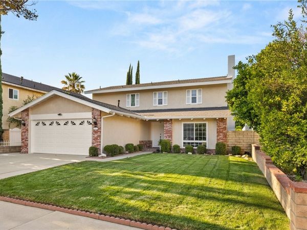 20027 Blythe Street, Winnetka, CA 91306