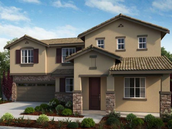 208 Golden Gate Lane, Vacaville, CA 95687