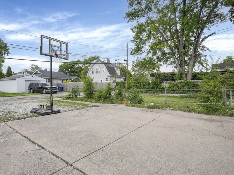 2741 Steele Avenue, Columbus, OH 43204 Photo 8