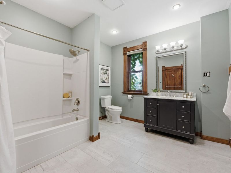 1300 Neil Avenue, Columbus, OH 43201 Photo 43