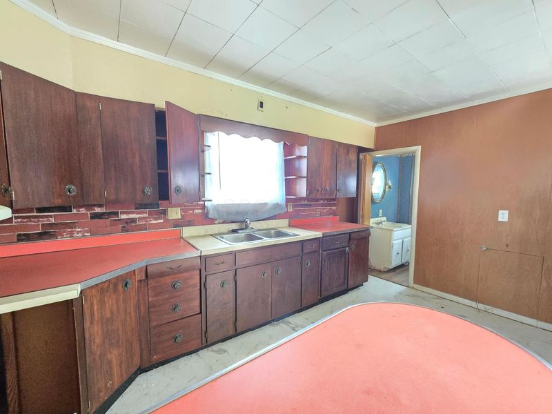 908 S Market Street, Galion, OH 44833 Photo 10