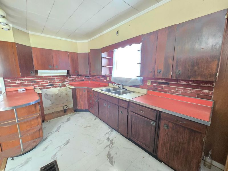 908 S Market Street, Galion, OH 44833 Photo 9
