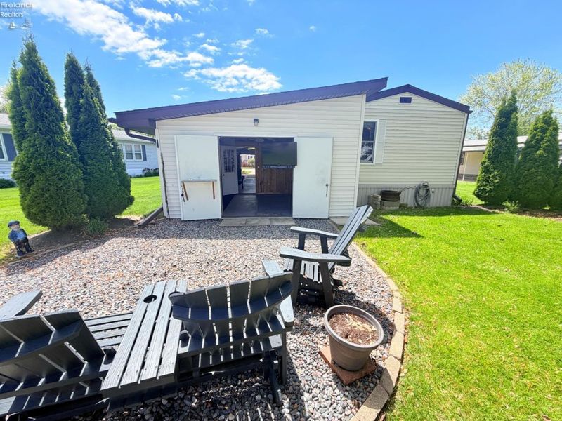 35 E Bass Circle, Marblehead, OH 43440 Photo 38