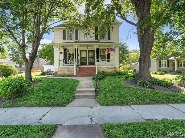 411 N Columbus Street, Pacific, MO 63069