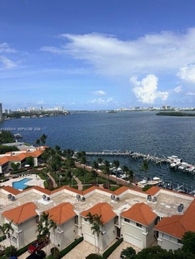 4000 Towerside Ter , Unit 1403, Miami, FL 33138 Photo