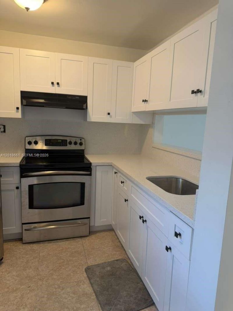 3396 Foxcroft Rd , Unit 113, Miramar, FL 33025 Photo