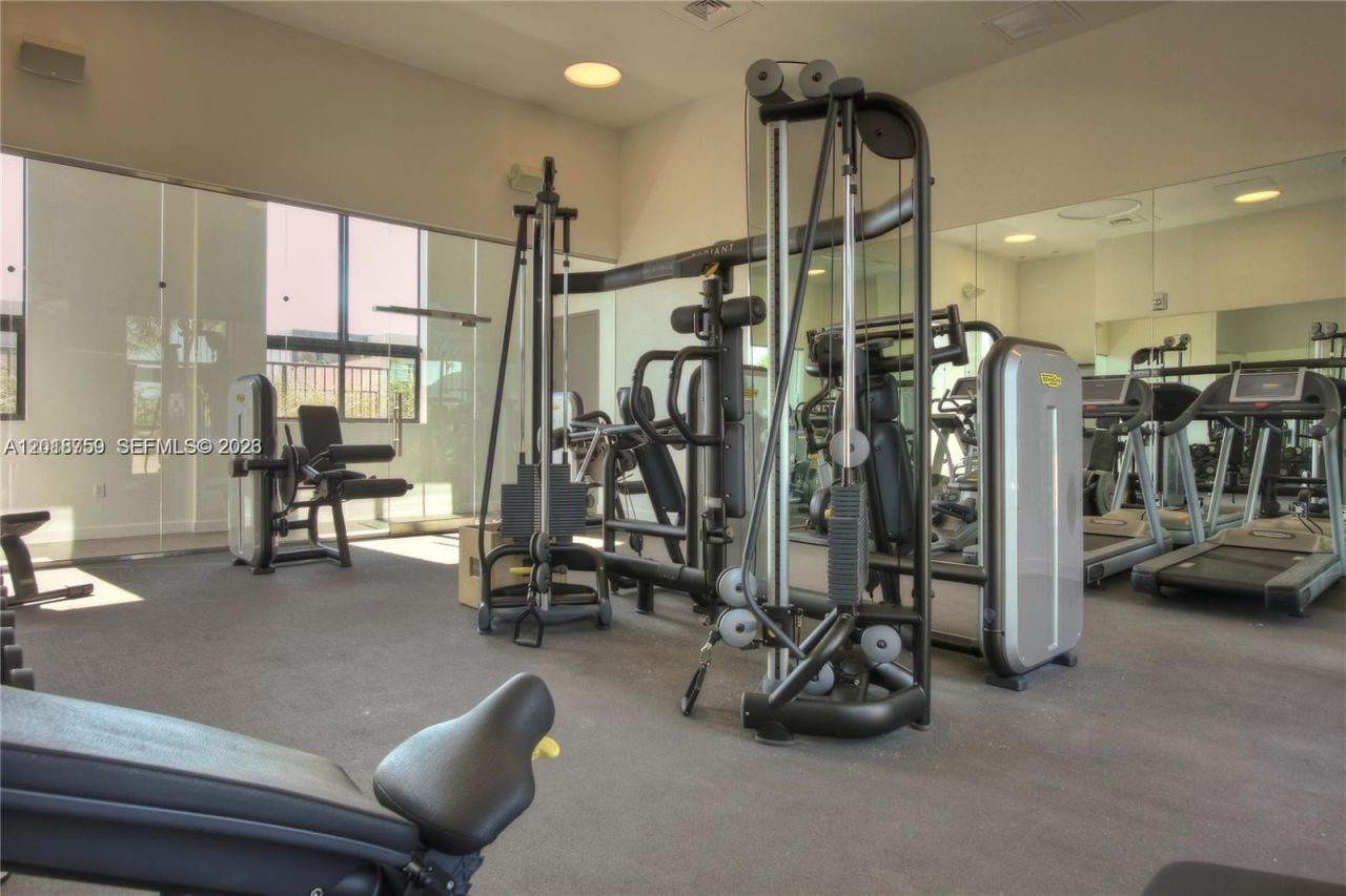 1000 Venetian Way , Unit 502, Miami, FL 33139 Photo