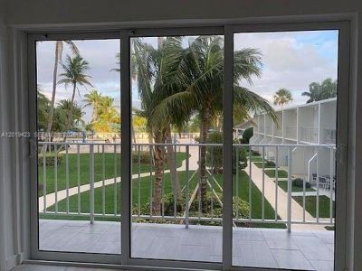 881 Ocean Dr, Unit TH11, Key Biscayne, FL 33149 Photo