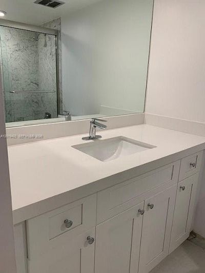 881 Ocean Dr, Unit TH11, Key Biscayne, FL 33149 Photo
