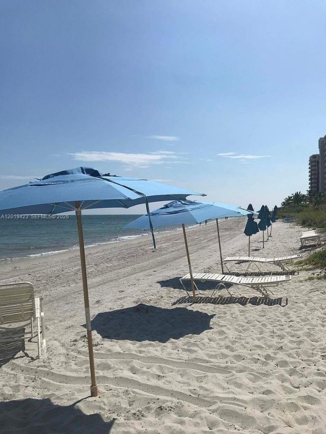 881 Ocean Dr, Unit TH11, Key Biscayne, FL 33149 Photo